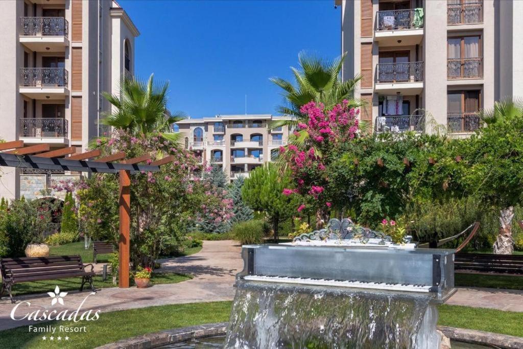 Destination Bulgaria 2000 Cascadas Private Summer Family Apartments Солнечный берег Экстерьер фото